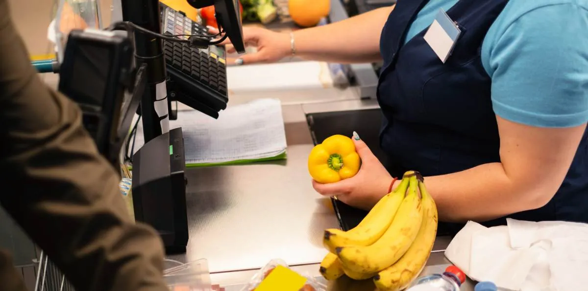 Cadena de supermercados británica se instala en Malvinas pese a advertencia de Milei