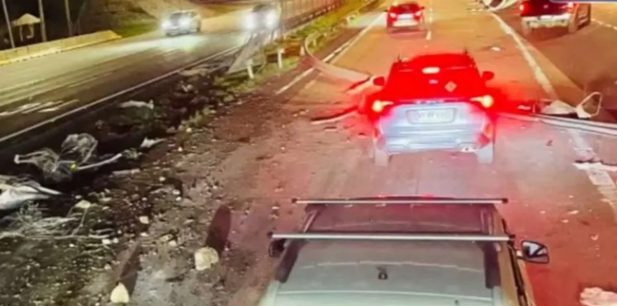 Grave accidente en la Ruta 68 deja dos fallecidos y cuatro heridos tras colisión entre camión y automóvil