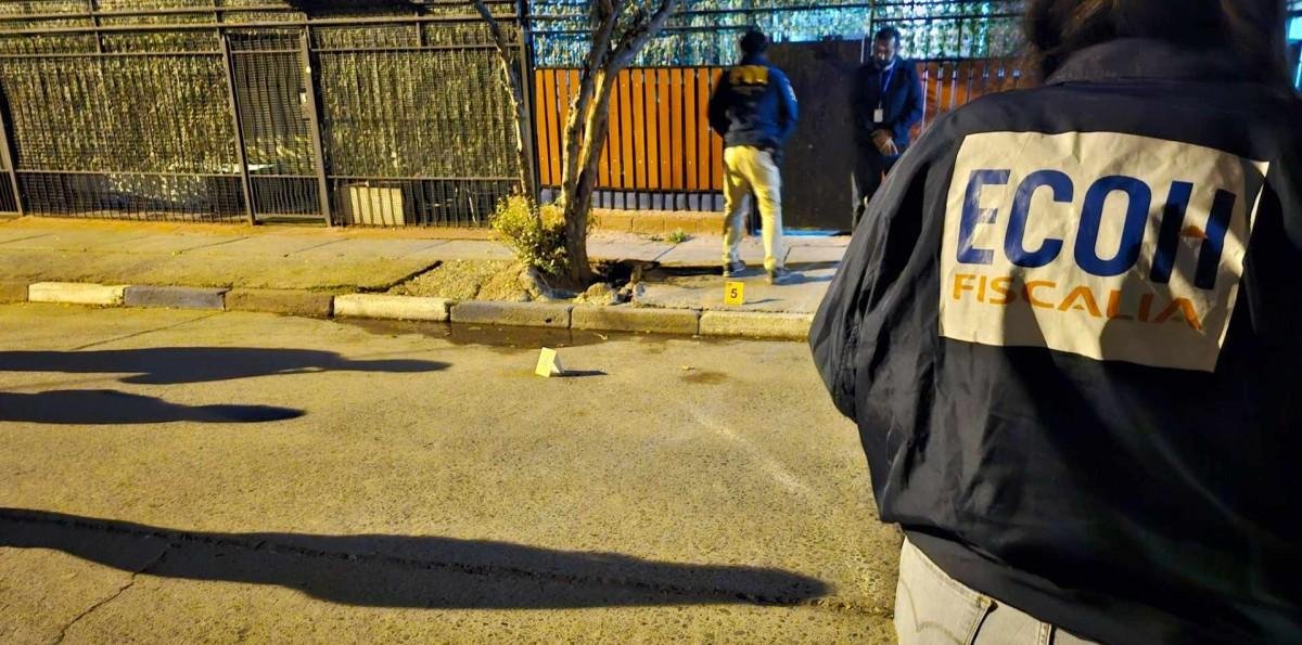Investigan homicidio en Conchalí: Víctima de 20 años murió por impactos de bala
