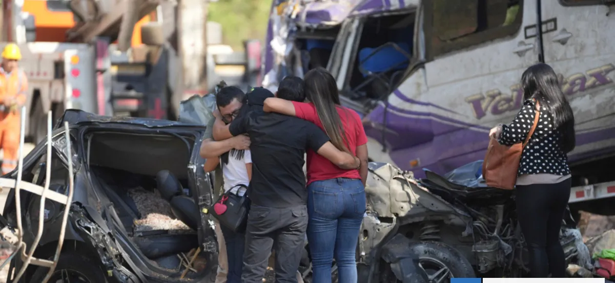 Muertos por atentado explosivo en Colombia llegan a 19