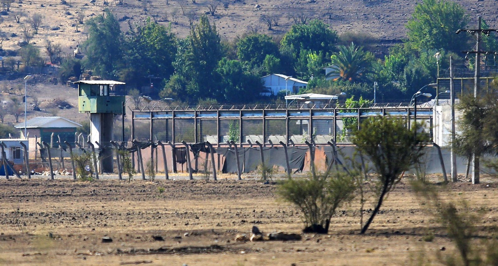 Ocho reos inician huelga de hambre en Punta Peuco y acusan malas condiciones en el recinto penitenciario