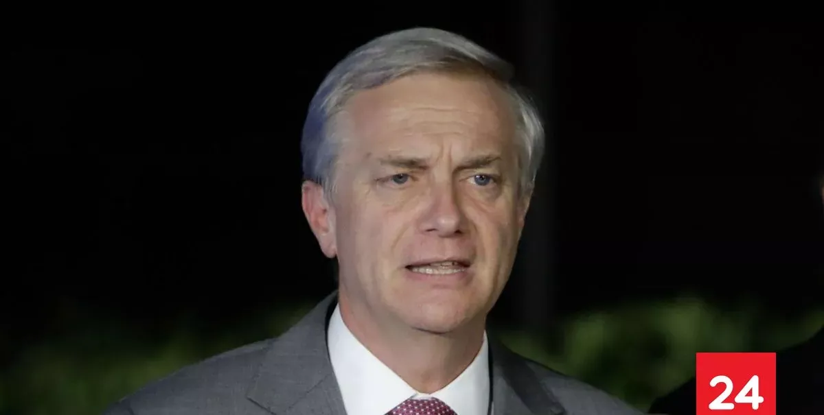 Presidente Kast instruye expulsar a extranjeros detenidos por incidentes en conmemoración del estallido social