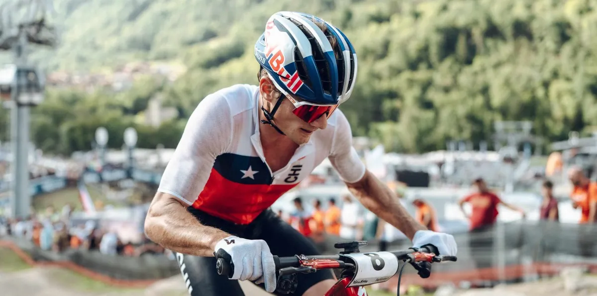 Martín Vidaurre logra histórico cuarto lugar en el Mundial de Mountain Bike en Italia
