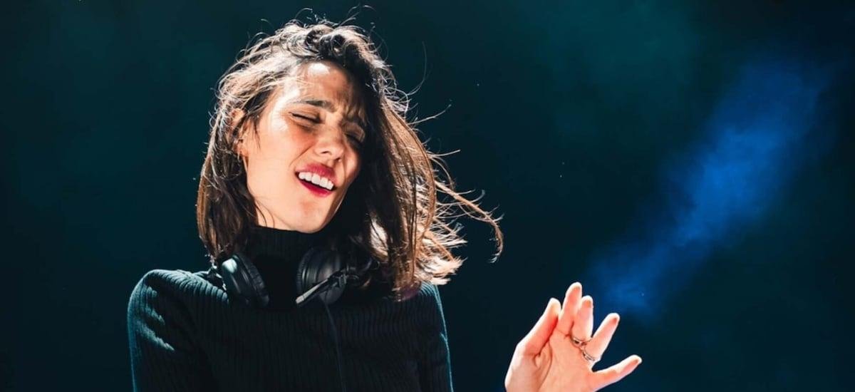 La destacada DJ Amie Lens regresa a Chile