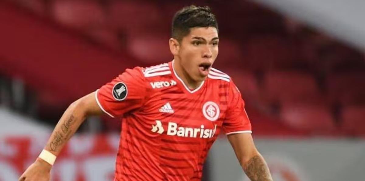 Inter de Porto Alegre vio sus cuentas bloqueadas por deuda relacionada con Carlos Palacios