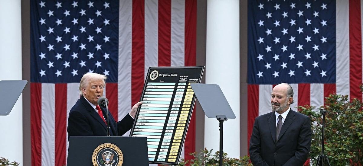 Secretario de Comercio de EE.UU. admite haber comido con Epstein de camino a su isla privada - La Tercera