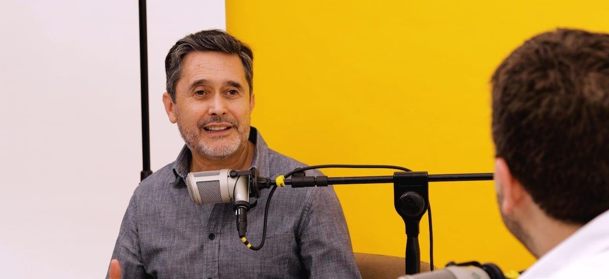 Julio Rojas: “La IA es el fenómeno más disruptivo que hemos experimentado como especie humana” - La Tercera