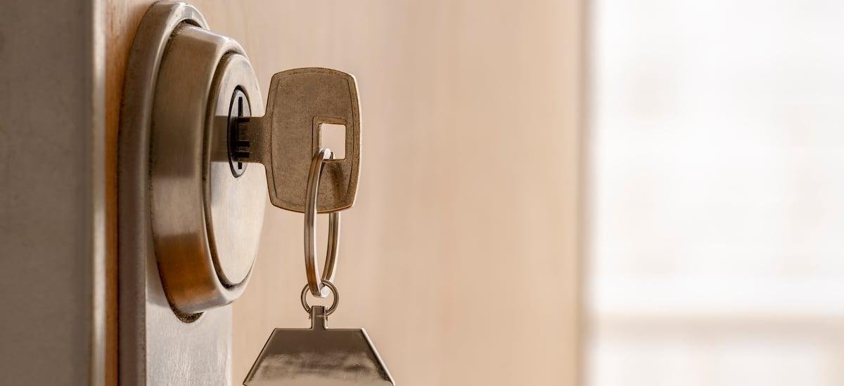 Construcción sortea lo peor de su crisis: desistimientos de compras de viviendas caen en 2025 por primera vez en tres años