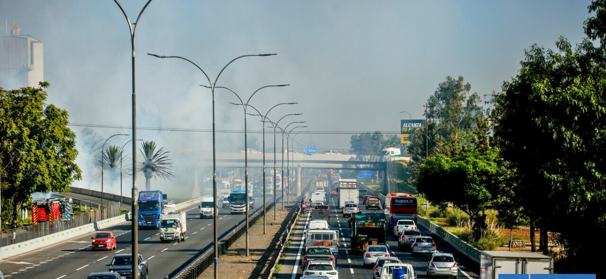 Explosión de camión en la RM: revisa AQUÍ el estado de la ruta tras volcamiento de camión
