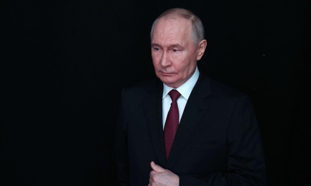 Jeffrey Epstein intentó congraciarse con oficiales rusos, incluso con Vladimir Putin