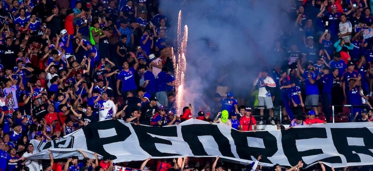 Universidad de Chile arriesga nuevas sanciones por culpa de sus hinchas