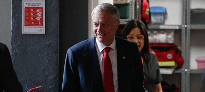 Kast defiende a Frei tras sanción de la DC: "No emitió un pronunciamiento respecto a cómo iba a votar"