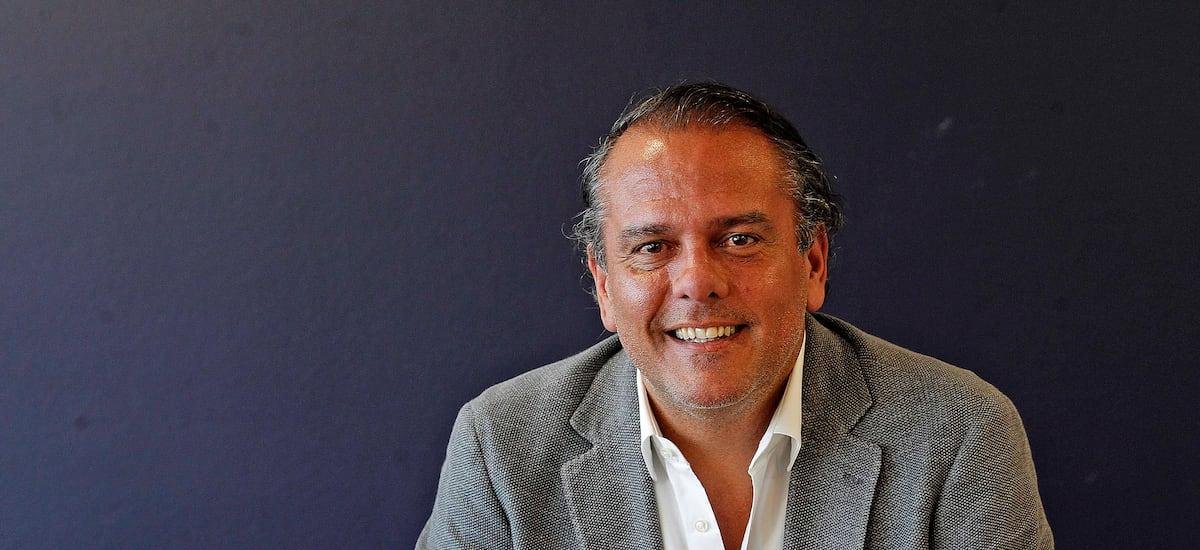 Millicom, nuevo dueño de Telefónica en Chile, cuestiona que haya espacio para 4 actores en el mercado y evalúa uso de marca Tigo