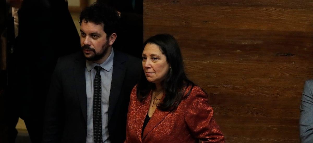 En cita con parlamentarios: gobierno se abre a realizar cambios en reforma política