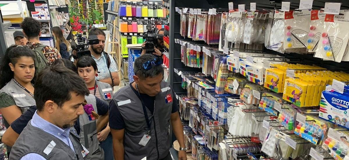 Rotulación y seguridad: seremi de Salud RM (S) entrega recomendaciones para la compra útiles escolares - La Tercera