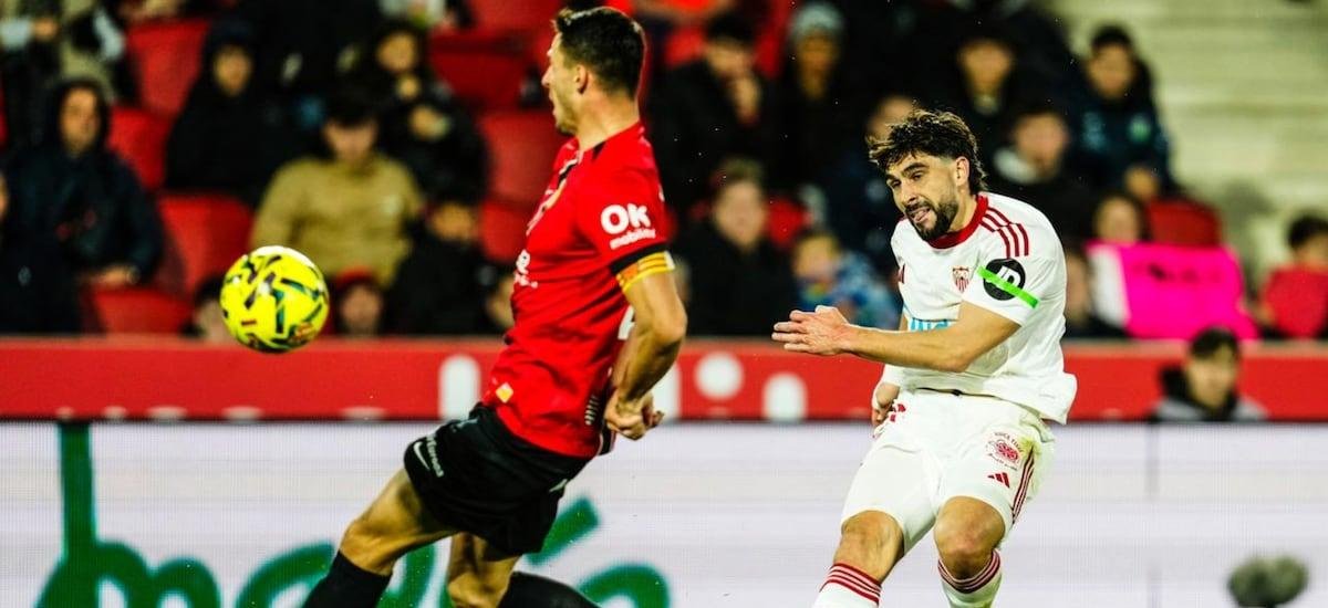 Con Suazo como capitán y el regreso de Alexis Sánchez: el Mallorca golea a un Sevilla que se acerca a puestos de descenso - La Tercera