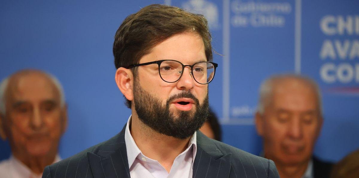 Boric se reunió con víctimas del Sename en cita de la Comisión Verdad y Niñez