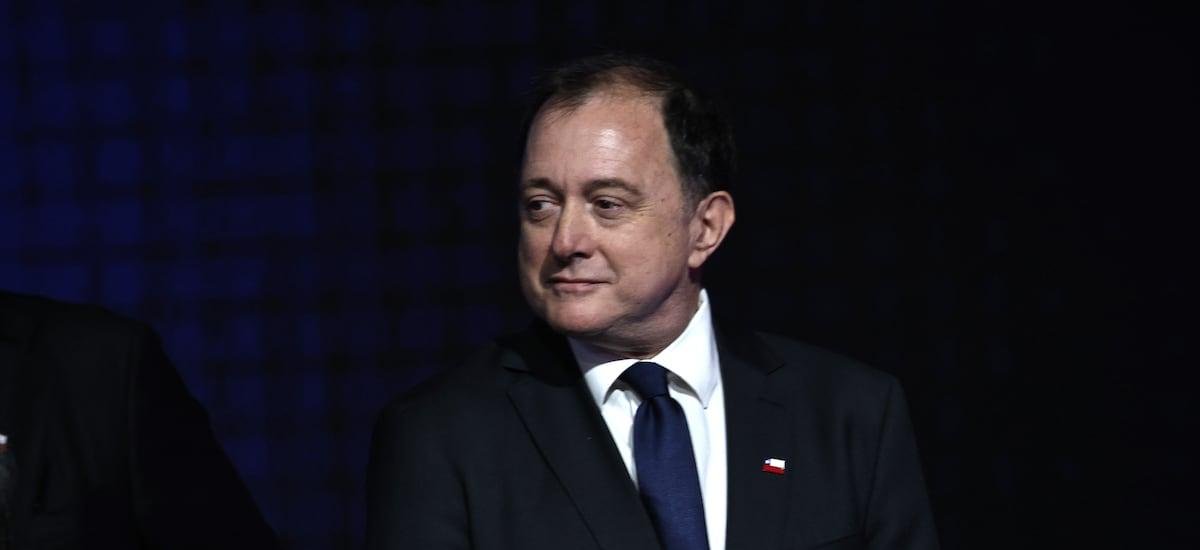 Poduje defiende a alcalde de Penco tras críticas de Orellana y acusa al gobierno de no asumir responsabilidades en la reconstrucción