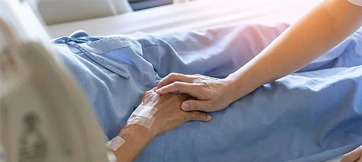 Tiene cáncer terminal y está con cuidados paliativos: Mujer de 69 años será la primera persona en recibir la eutanasia en Uruguay