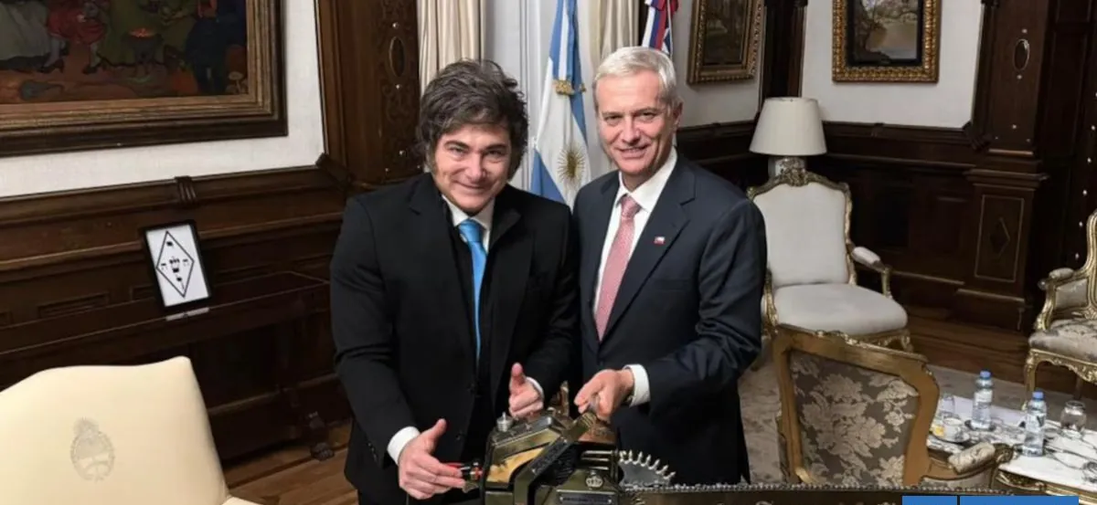 Milei debuta en La Moneda para bilateral con Kast en medio de controversia por el Estrecho
