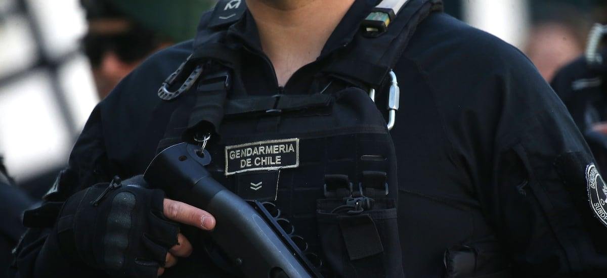 Fuero sindical lo protege: gendarme imputado en Operación Apocalipsis aún integra Gendarmería - La Tercera