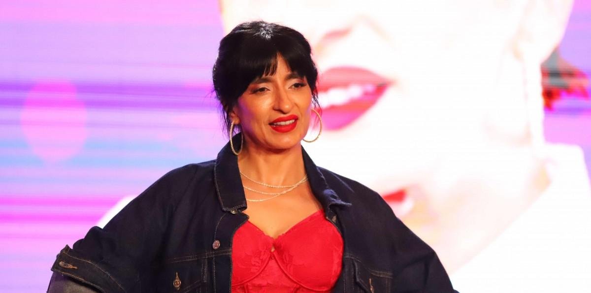 Actriz y con un show polémico en el pasado: ¿Quién es Piare con Pe y qué se puede esperar de su rutina en Viña 2026?