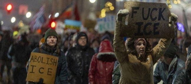Trump pone fin a despliegue masivo de agentes migratorios en Minesota