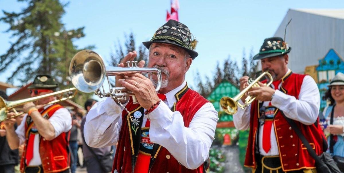 Oktoberfest 2025: artistas, entradas y detalles del evento que cumple 20 años