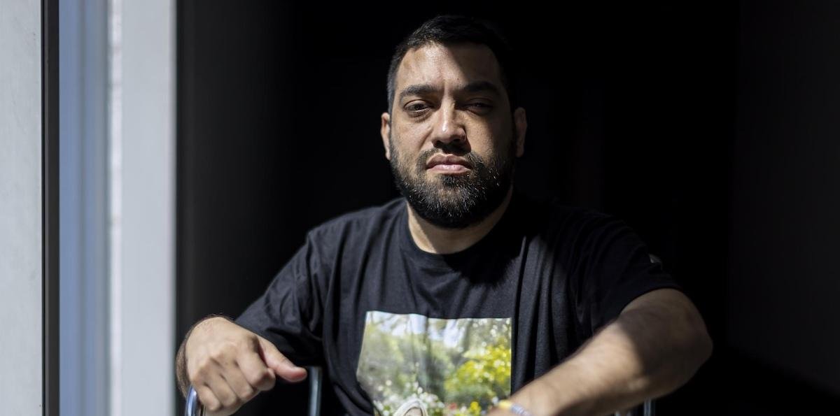 El venezolano que estuvo preso por un reportaje sin publicar y al salir debió enterrar a su madre