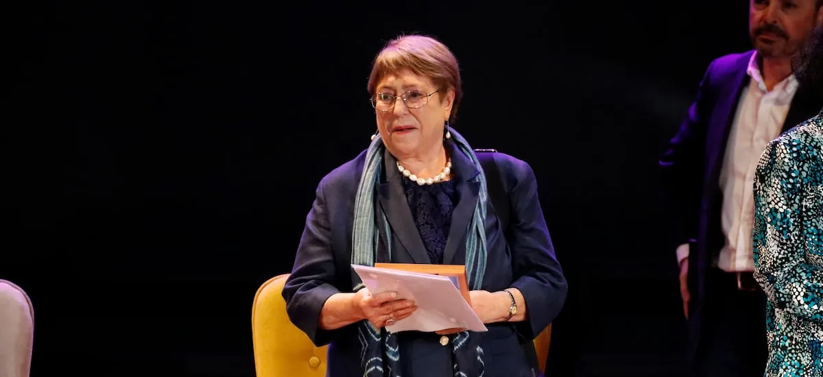 Bachelet vuelve a abordar decisión del gobierno de Kast de quitar apoyo a su candidatura a la ONU: “Son razones políticas”