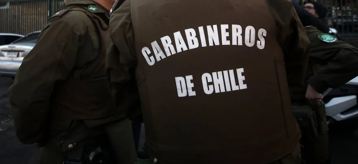 Carabinero de franco abatió a asaltante en Quilicura: delincuente le robó a una pareja y habría apuntado con su arma al funcionario