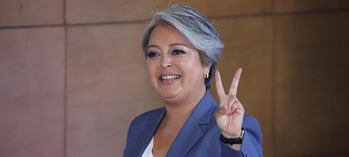 "Basta de fake news": Jara publica comprobante de pago de deudas del TAG