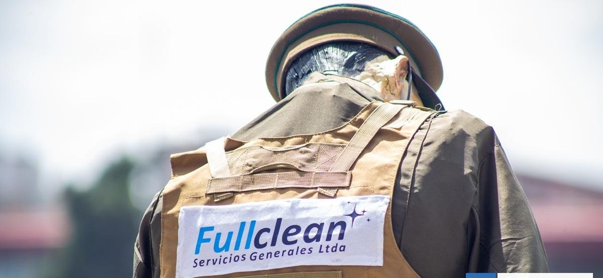 Full Clean: Francisco Tapia aborda vínculos de familiares de Claudio Crespo con licitaciones estatales