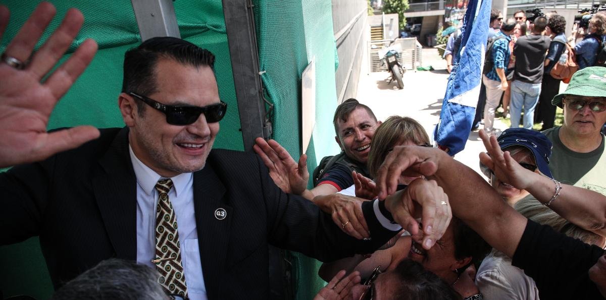 Absolución de Claudio Crespo desata duro choque en el mundo político