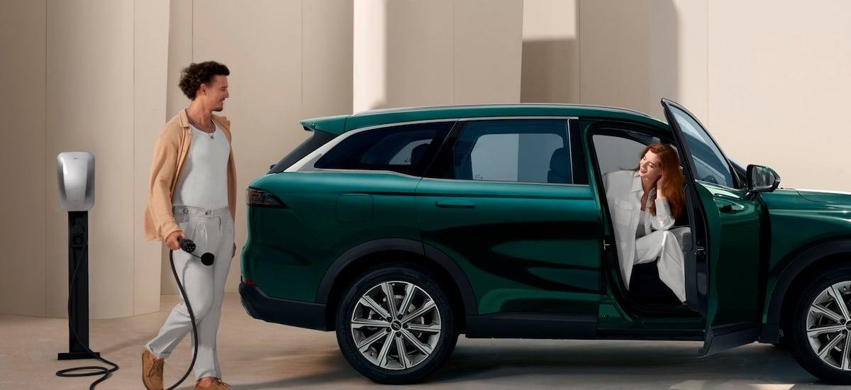 Chery suma tres SUV híbridos enchufables a su oferta en Chile