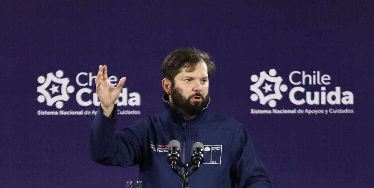 Presidente Boric destaca aprobación de proyecto que pone fin al CAE y crea el FES: "Buena noticia"