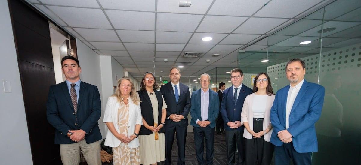 Biministro García y Mas realizan encuentro para el cambio de mando de las subsecretarías del Ministerio de Economía