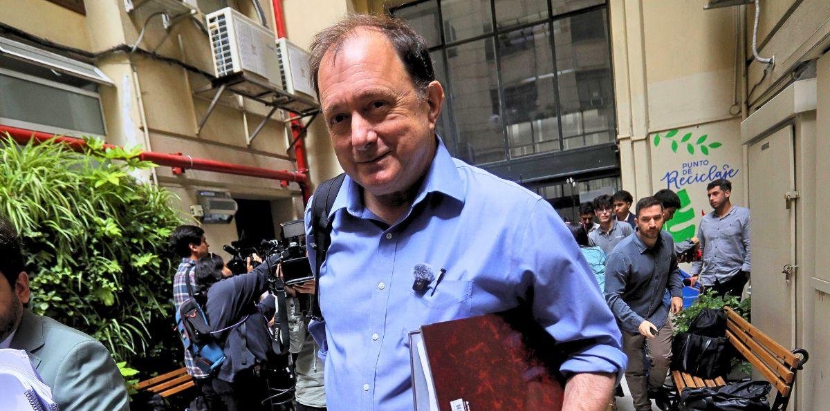 El estilo de Iván Poduje que vuelve a tensionar el cambio de mando