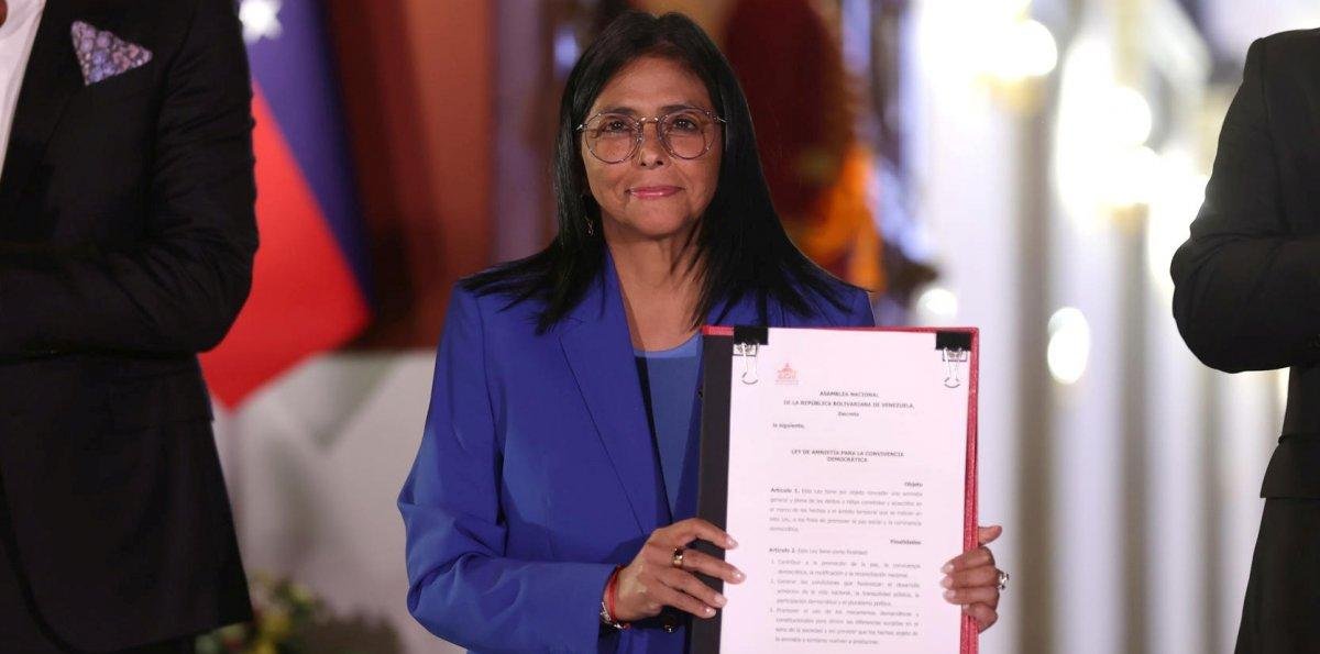 Venezuela aprobó histórica amnistía: Rodríguez pide aplicarla con "máxima celeridad"