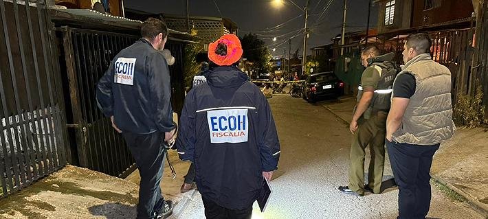 Homicidio en la RM: Hombre fue asesinado a balazos frente a su vivienda en Peñalolén