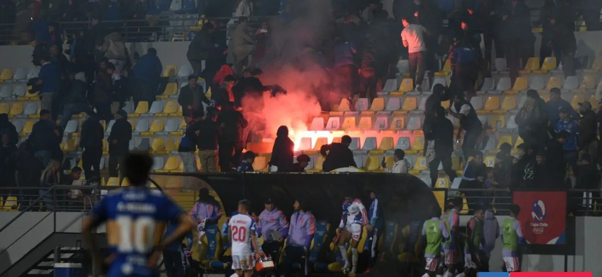 FFCh oficializa que minutos restantes de Everton-La U se jugarán mismo día de revancha en el Nacional