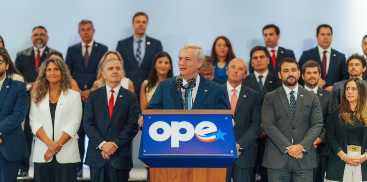 Kast nombró a sus subsecretarios y delegados regionales: Revisa el listado completo de las futuras autoridades