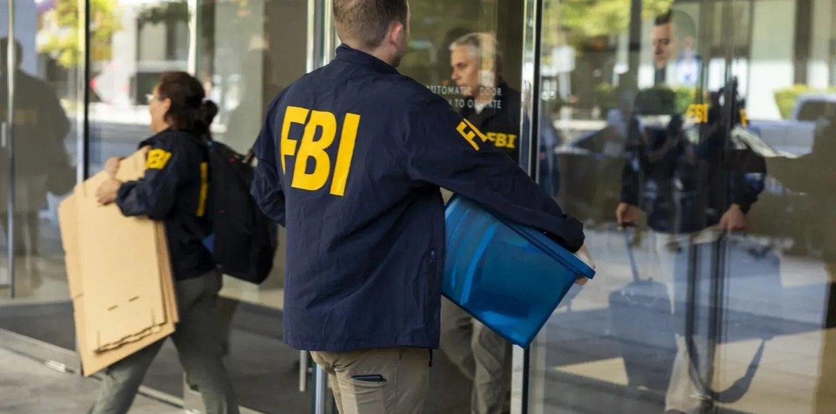 Hombre se hizo pasar por agente del FBI para liberar a Luigi Mangione