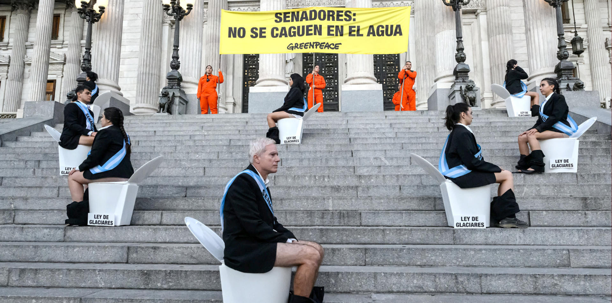 Cinco claves del proyecto de Milei para impulsar la minería en áreas cercanas a glaciares