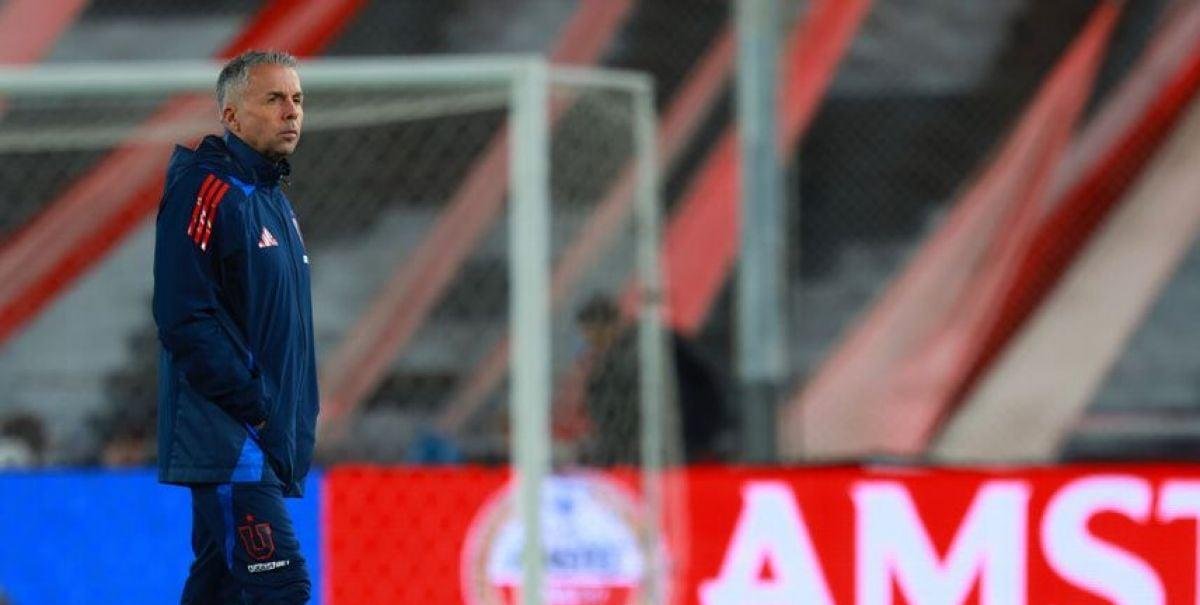 "Se hacen sentir": La imagen de la barra de la U en Argentina que resaltó el Diario Olé