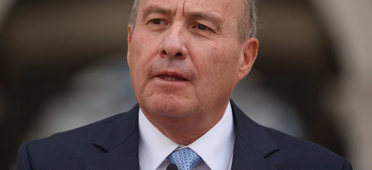 “Nunca ha sido un derecho social no pagarlo”: Hacienda reporta 1.800 morosos del CAE con sueldos de más de $5 millones - La Tercera