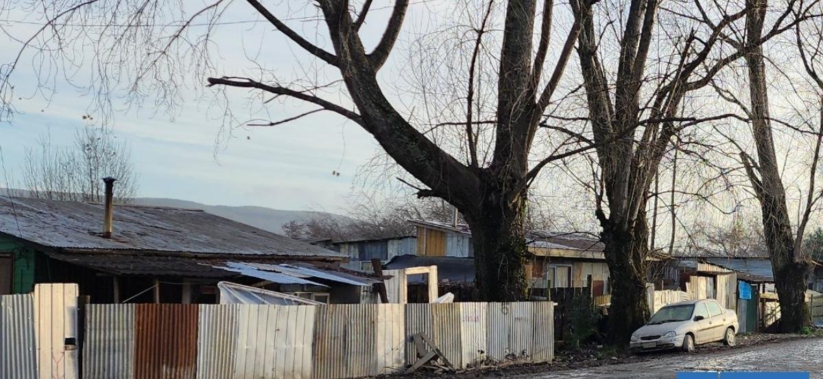 Albergues para familias de campamento Las Mulatas de Valdivia estará habilitado en marzo