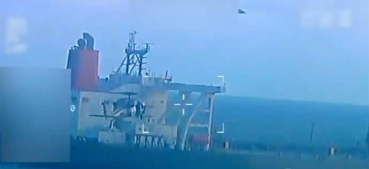 EE.UU. comienza el decomiso de un petrolero y los casi dos millones de barriles de crudo venezolano que transportaba - La Tercera