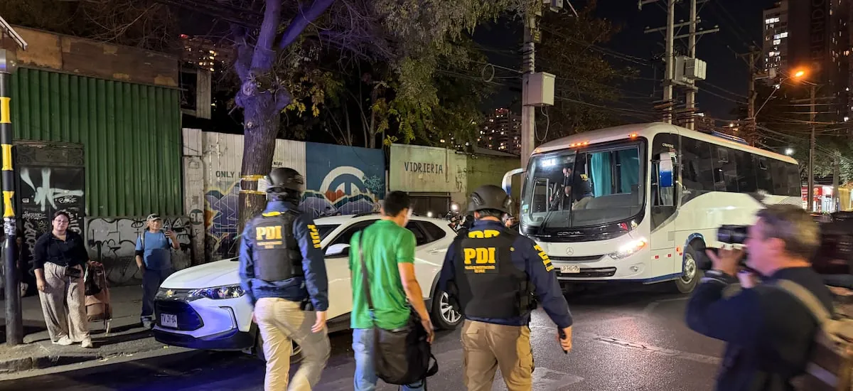 Controversia por expulsión de migrantes