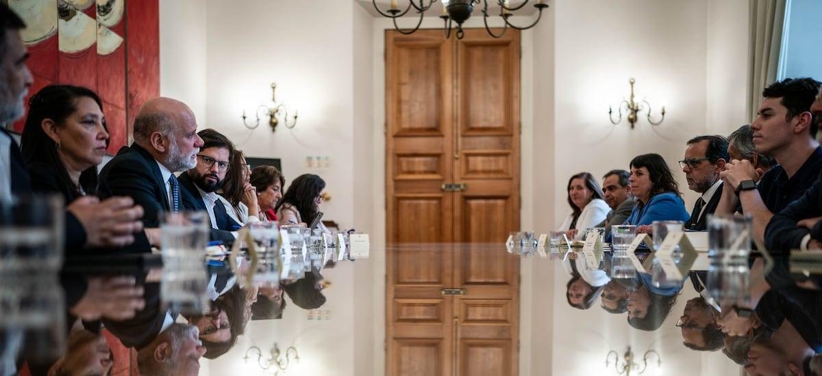 Relación con Trump y guerra en Irán tensionan al oficialismo en la antesala del reinicio del comité ampliado en La Moneda